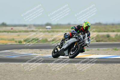 media/Apr-18-2025-TrackDaz (Fri) [[45f5874c44]]/C Group/Session 1 (Turn 7)/